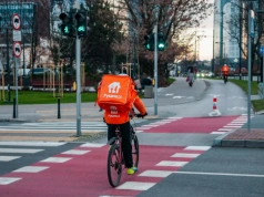 Prezenty "na już". Pyszne.pl wchodzi w nowy segment