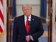 „Bondi nie jest ostatnia”. Trump ma rozważać zmiany w administracji