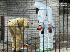 Radioaktywne odpady przy Czerniakowskiej. Straż zabezpieczała groźne znalezisko