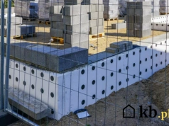 5, 10 czy 15 cm styropianu? Różnica w fundamentach jest większa, niż myślisz