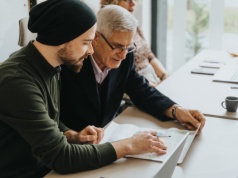 Wiek decyduje o zatrudnieniu i awansie. Dyskryminacji doświadczył co trzeci pracownik