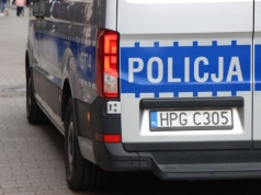 Wypadek przy Cmentarzu Rakowickim. Kierowca wjechał w stragan