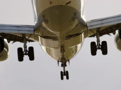 Nagle wyłączyli sprzedaż biletów. LOT zawiesza część lotów do Taszkentu