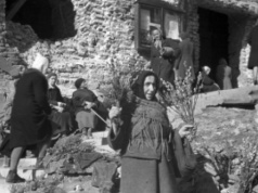 Wielkanoc na starych fotografiach: spotkania z rodziną nawet w czasach szarej rzeczywistości (fotocast)