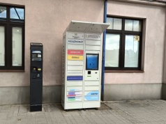 Książkomat w Kościerzynie już działa. Burmistrz wyjaśnia, jak z niego korzystać