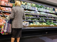 Sklepy i restauracje w Poniedziałek Wielkanocny. Jedna sieć rządzi się swoimi prawami