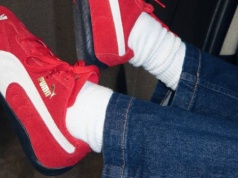 Wielka wyprzedaż butów Puma - sneakersy Speedcat taniej aż o 100 zł. CCC też tnie ceny