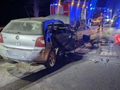 Poważne zderzenie dwóch aut. Są ranni, w tym jedna ciężko. W akcji śmigłowiec LPR