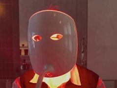 W Warszawie zaciera się granica między TikTokiem a rzeczywistością. Byłyśmy w miejscu, które uosabia lęk przed starzeniem