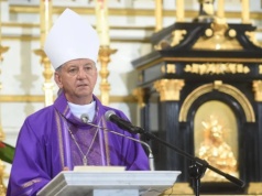 Rezurekcja. Zmartwychwstanie fundamentem. „Bądźmy ludźmi mocnej i odważnej wiary"