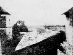 Znasz to zdjęcie? Widok z okna w Le Gras. Od niego wszystko się zaczęło