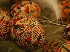 Wielkanocna rewolucja przy stole. Na Podkarpaciu mężczyźni chwytają za nożyki