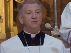 Abp Guzdek: dialog nie może zastąpić prawdy objawionej. Kościół musi głosić niezależnie od okoliczności  