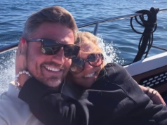 Kaczorowska i Rogacewicz wtuleni w siebie na jachcie. Tak spędzają Wielkanoc