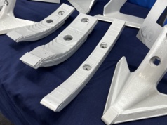 Wzmacniane elementy robocze do maszyn uprawowych. Drogie, ale tylko pozornie