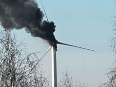Pożar gondoli turbiny wiatrowej w Kalskiej Woli