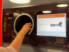 Oddała butelki, ale 54 zł z kaucji nie odzyskała. "Czuję się okradziona i oszukana"