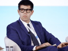 "Totalna erozja autorytetu lekarza." Ta grupa wiekowa ma duży problem