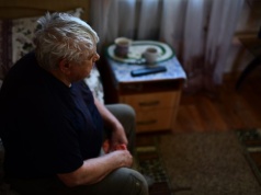 Seniorzy i Wielkanoc: małe gesty, które robią różnicę