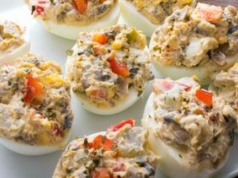 Tylko 3 składniki. Jajka faszerowane, które posmakują nawet wybrednym teściom