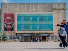 Czterech na dyrektora