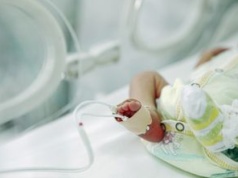 ZUS przypomina o dłuższym urlopie. Nie tylko dla rodziców wcześniaków