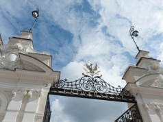 Światło jak wir powietrza. Odkrycie badaczy z UW, WAT i Institut Pascal CNRS