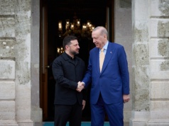 Stambuł. Zełenski spotkał się z Erdoğanem. Ukraina jest gotowa podzielić się swoją wiedzą