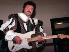 Krzysztof Krawczyk był ikoną polskiej estrady (wideo)