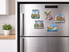 Twoje dziecko wiesza kolejne magnesy. Zobacz, czy to naprawdę bezpieczne dla lodówki