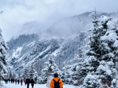 Tatrzański Park Narodowy otwiera popularną trasę. Warunki pozostają jednak trudne