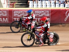 Żużel. To był szybki pokaz siły faworyta. Wilki bez szans w hicie Metalkas 2. Ekstraligi