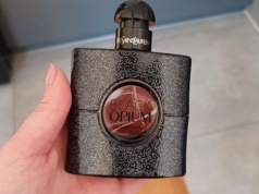 W końcu kultowy zapach jak Black Opium od YSL bez przepłacania - Rossmann ma je za 25 zł