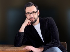 Badacz klasy średniej: może być tak, że od klasy ludowej dzieli ją tylko jedna rzecz. „Z pewnością nie jest to klasa zabezpieczona, stabilna i doświadczająca komfortu życia”