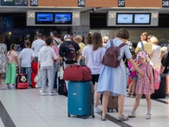 5 najgorszych miejsc na wakacje 2026. Te kierunki lepiej na razie omijać