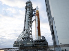 Ile kosztuje rakieta SLS w programie Artemis?