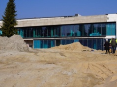 Jesienią popływamy w skarżyskim basenie