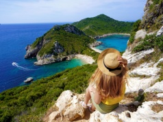 Przywitaj lato na greckiej wyspie 🌊🏖️ Wycieczka na Korfu za 989 PLN 🔱☀️