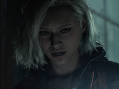 Dziewczyny wcielają się w Grace Ashcroft z RE Requiem! Cosplaye robią robotę