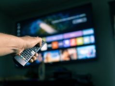 Dlaczego twój telewizor działa wolno i jak to naprawić