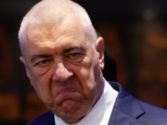 „A po co wy to wrzucacie?” Giertych krytykuje wielkanocne zdjęcia „Pisowców”, a internauci od razu wyciągają mu… wszystko