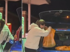 Nagranie ze stacji benzynowej hitem sieci. Kobieta zatankowała do siatek? "Czysta desperacja"