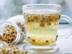 Pij po świątecznym obżarstwie. Twój żołądek ci podziękuje