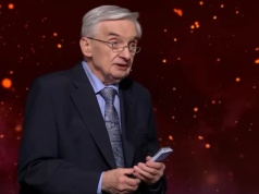 Takie wykształcenie ma Tadeusz Sznuk. Prawda zaskakuje