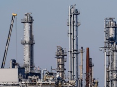 Atak USA i Izraela na kluczowy kompleks petrochemiczny w Iranie