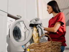 Czy trzeba prać sportowe ubrania po siłowni? Eksperci rozwiewają wątpliwości