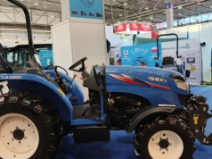Iseki TLE 4550 AL to uniwersalny kompakt, wyprodukowany przez 100-letnią firmę