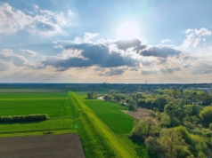 W Polsce wciąż dominują małe gospodarstwa. Najszybciej rośnie grupa 50–100 ha