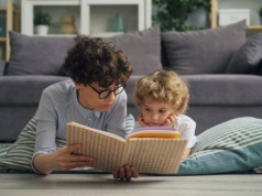 Rodzice wymienili książki, które wciągnęły ich dzieci w czytanie. Są idealne na wiosnę