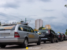 Tamara jeździ w Polsce na taksówce. "Pasażer uspokoił się, gdy usłyszał, skąd jestem"